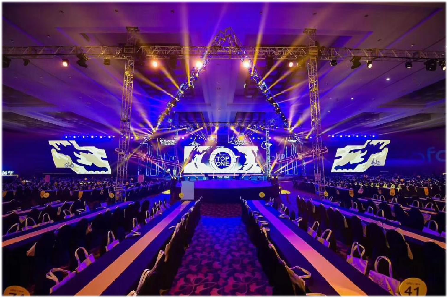 ���ʻ�չ���� �� ��������