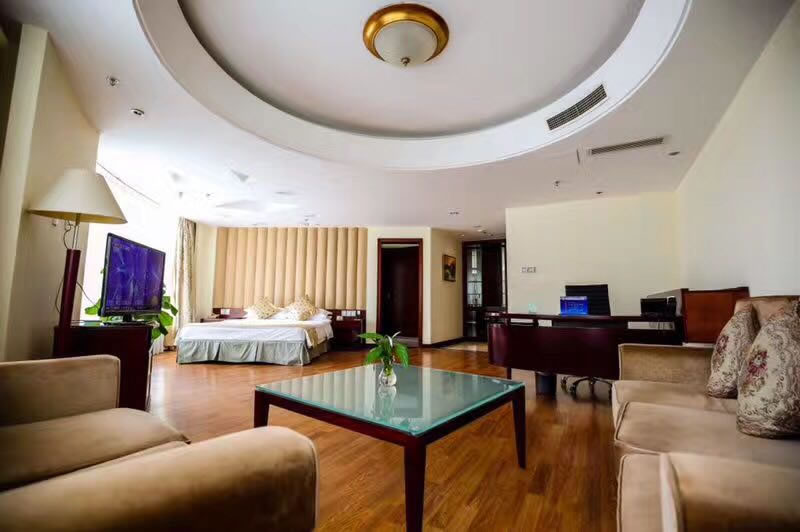 �¶�ˮ�Ǻ���Ƶ�����